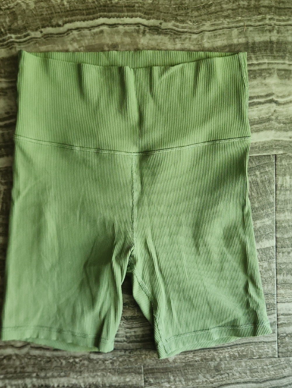 Offline by Aerie ribbed green biker shorts Size Medium